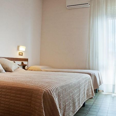 Albergo La Rosetta Chianciano Terme Exterior foto